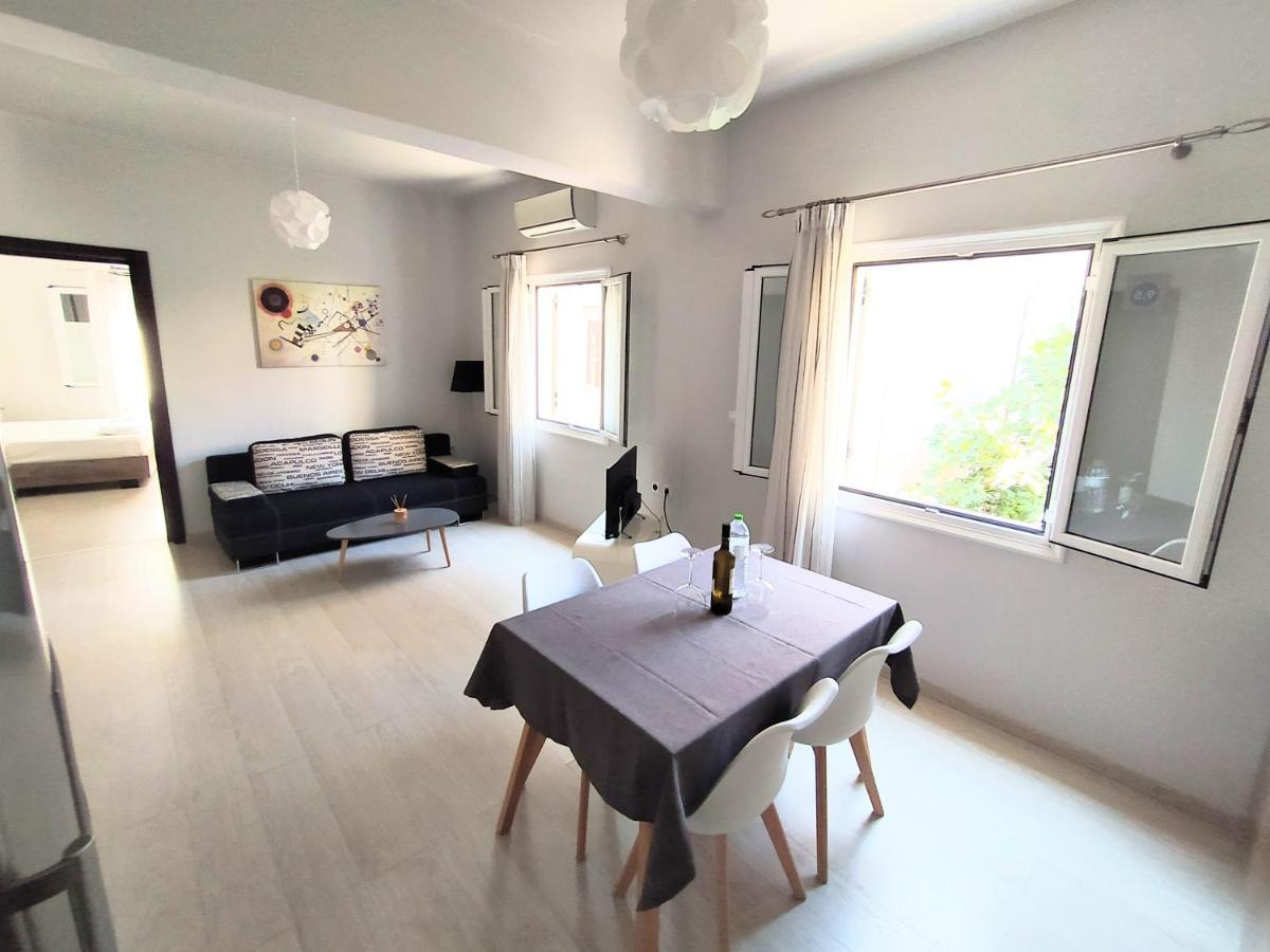S&e New Port Apartment *